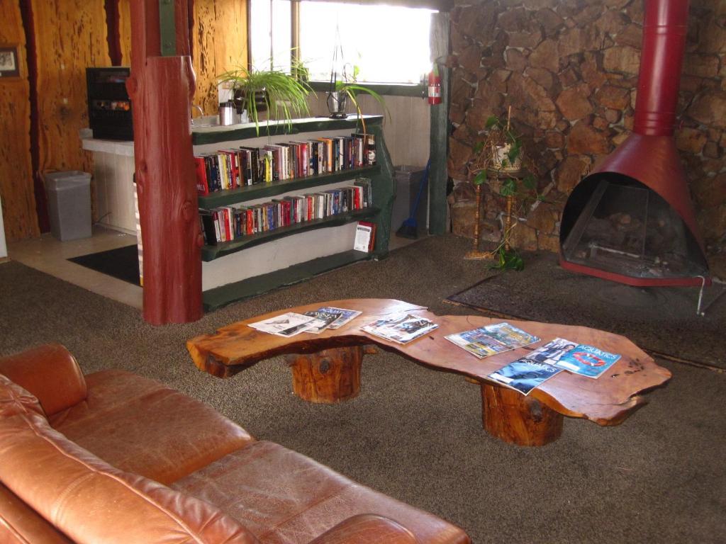 بيغ بير لاكي، سان بيرناردينو، كاليفورنيا Big Bear Inn المظهر الخارجي الصورة