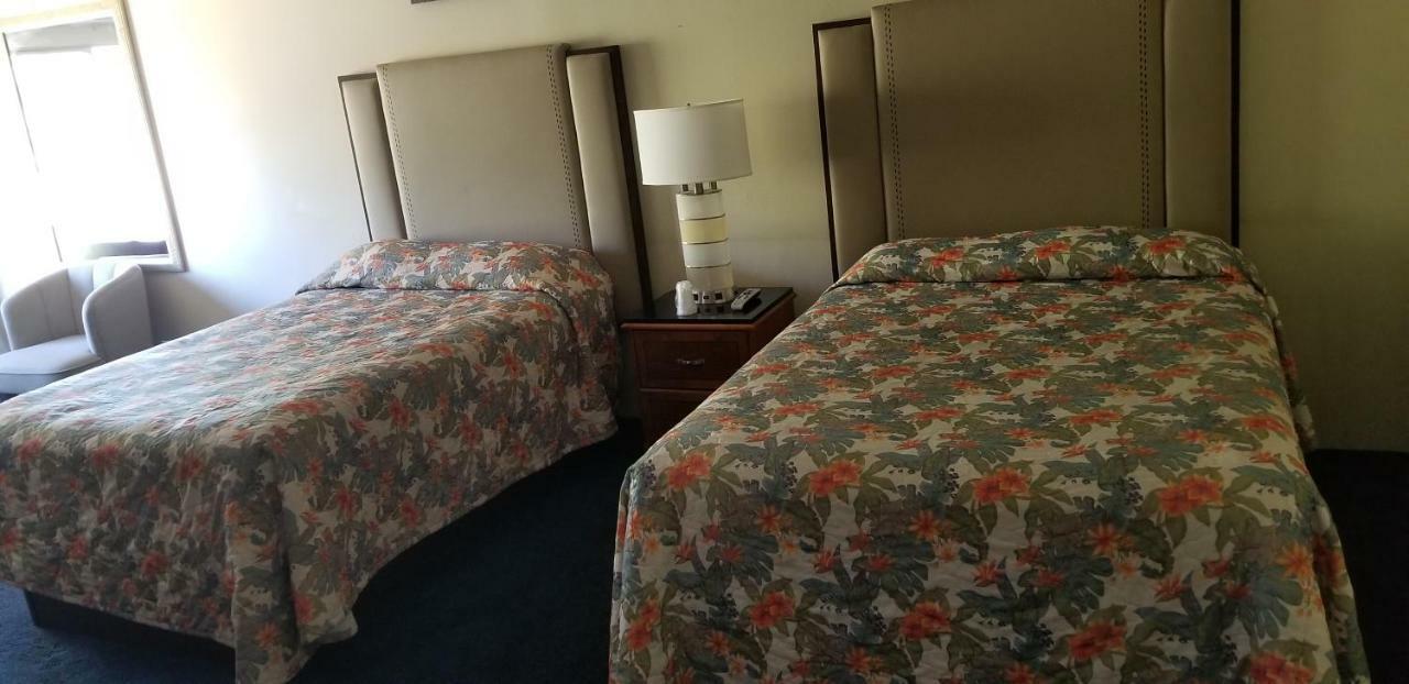 بيغ بير لاكي، سان بيرناردينو، كاليفورنيا Big Bear Inn المظهر الخارجي الصورة