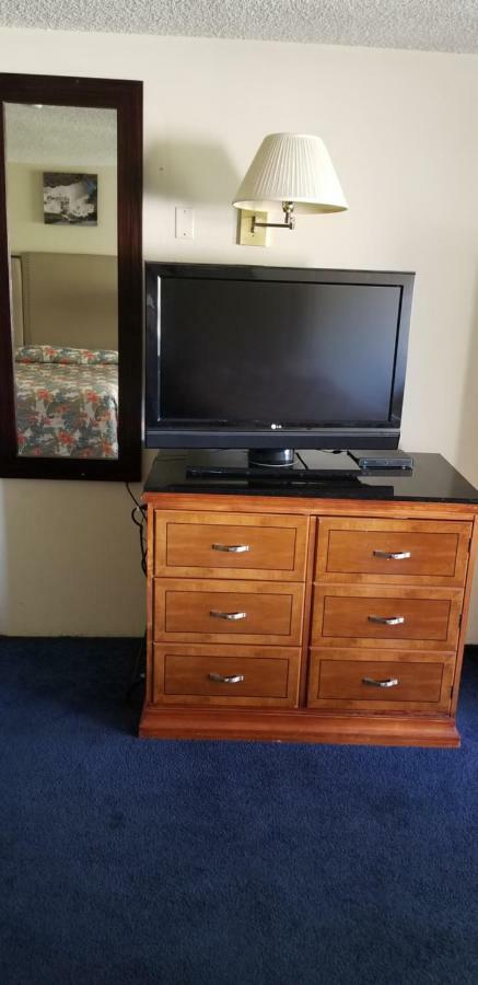 بيغ بير لاكي، سان بيرناردينو، كاليفورنيا Big Bear Inn المظهر الخارجي الصورة